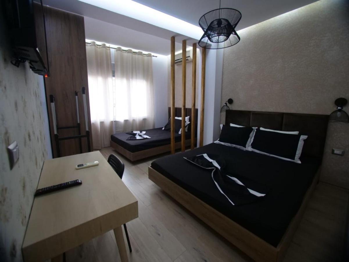 Apartmán Hidden Gem In The Center Of Tirana Exteriér fotografie